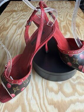 Louis Vuitton Murakami Cerises Cherry Red Lizard Strap Heels EU 38